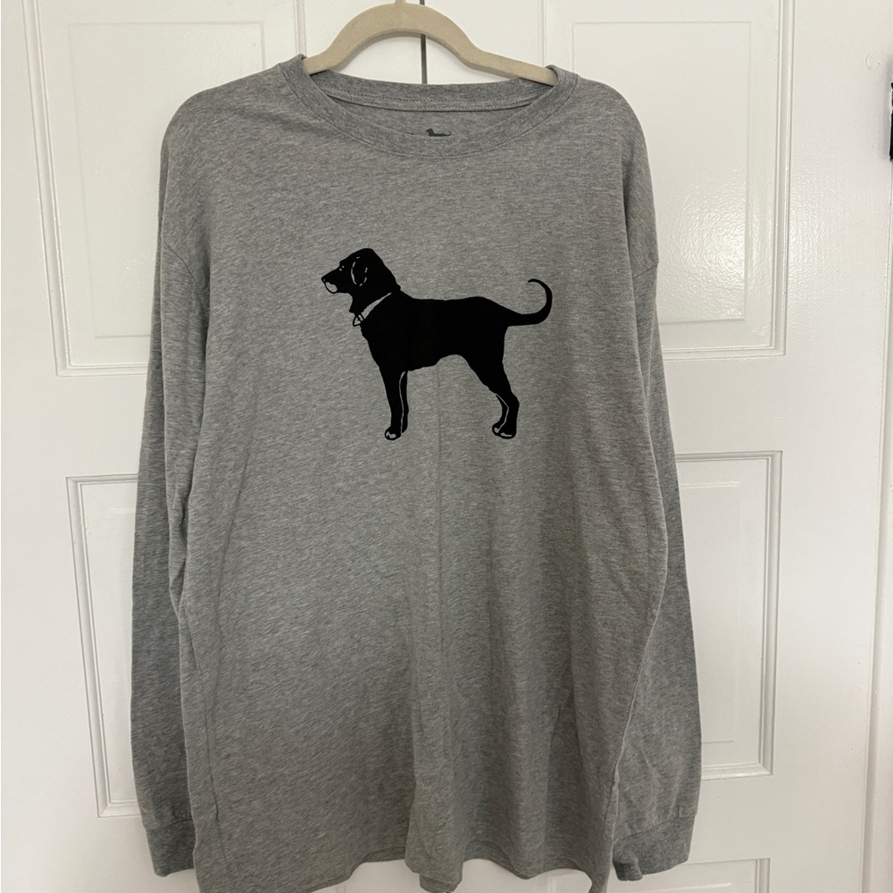 The Black Dog Ladies Classic Crewneck Sweatshirt in Polo Gray